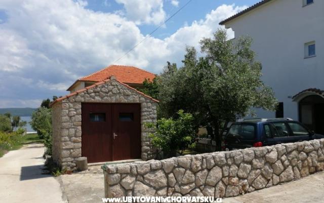 Apartmány Maestral – Ubytování ostrov Pašman Chorvatsko