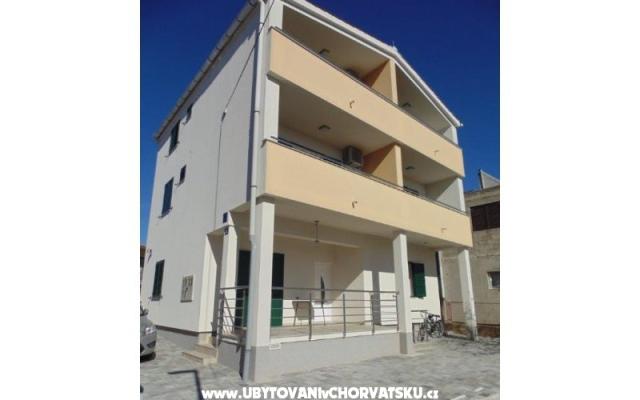 Apartmány Four Seasons - Pirovac – Ubytování Pirovac Chorvatsko