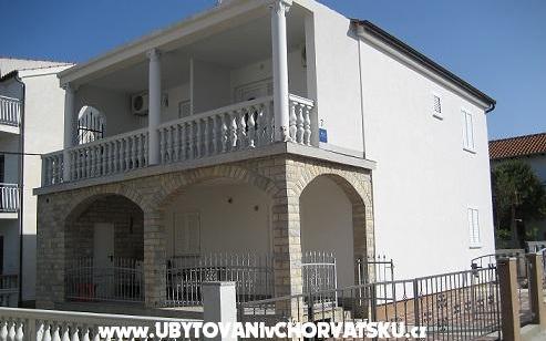 Apartmány Pave – Ubytování Pirovac Chorvatsko