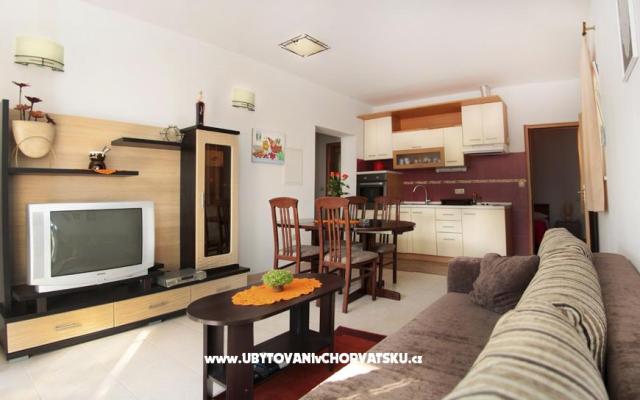 Apartmány Mimoza – Ubytování Podstrana Chorvatsko