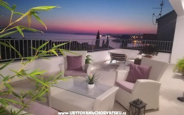 Holiday villa LUX – Ubytování Podstrana Chorvatsko