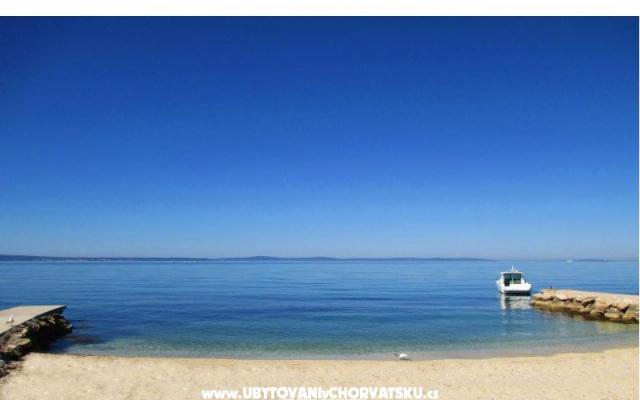 The Beach – Ubytování Podstrana Chorvatsko