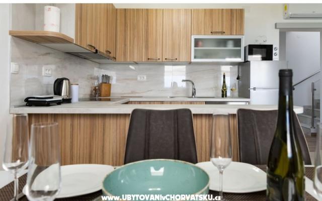 Crowonder Sun Garden – Ubytování Primošten Chorvatsko