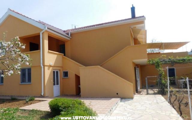  Apartmáni Julieta  – Ubytování Privlaka Chorvatsko