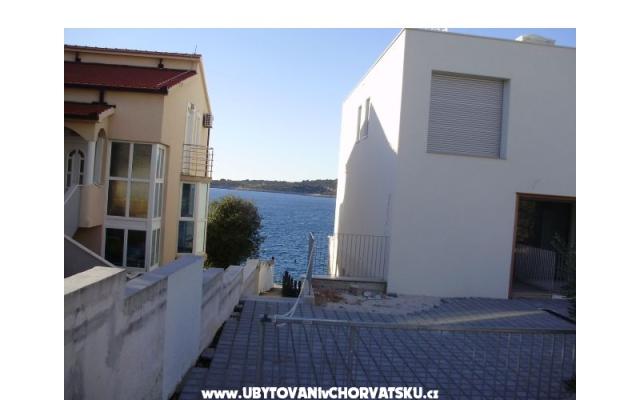 Apartmány Čavrak – Ubytování Rogoznica Chorvatsko