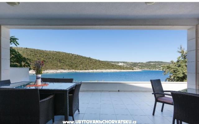 Villa Sunny – Ubytování Rogoznica Chorvatsko