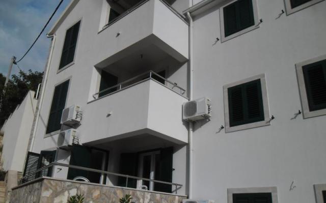 Apartmány Dragun Stomorska – Ubytování ostrov Šolta Chorvatsko