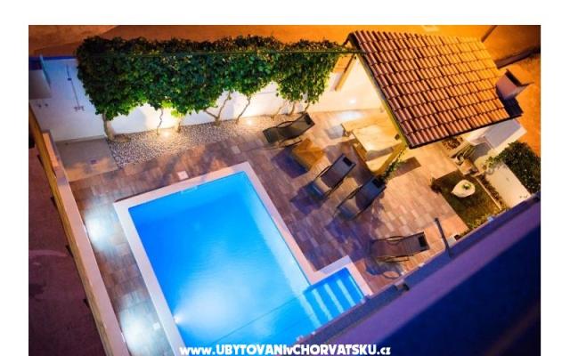 HolidayHomeSpalato-pool apartments  – Ubytování Split Chorvatsko