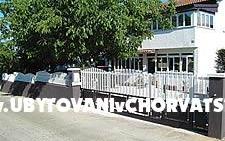 Apartmány Roviš – Ubytování Tar Chorvatsko