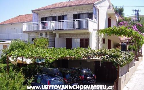 Apartmány Borna – Ubytování Trogir Chorvatsko