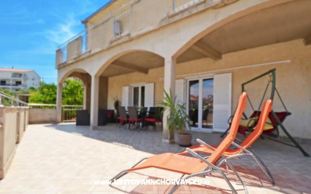 Karlo – Ubytování Trogir Chorvatsko