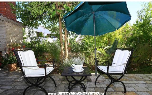 Casa Oleander  – Ubytování ostrov Ugljan Chorvatsko