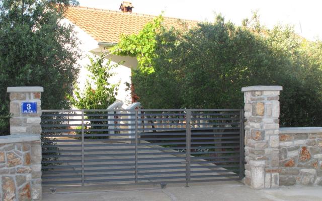 Dům Toma – Ubytování ostrov Ugljan Chorvatsko