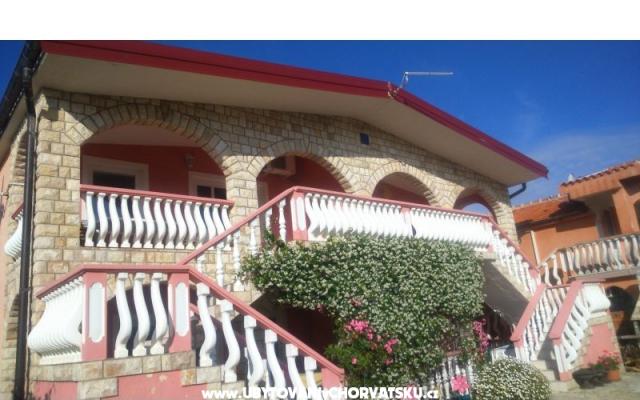 Apartmány Leček – Ubytování ostrov Vir Chorvatsko