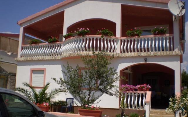 Apartmány Kantoci – Ubytování ostrov Vir Chorvatsko