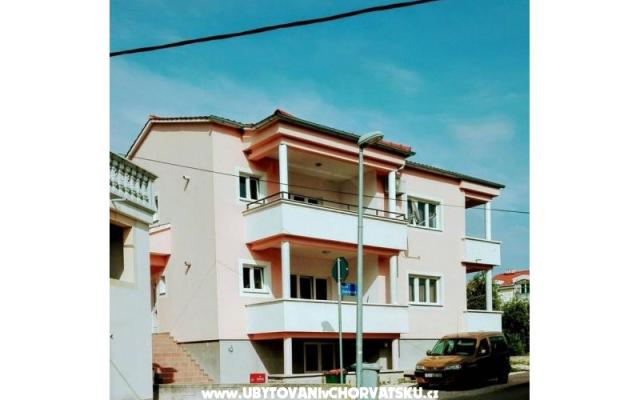 Apartmány Škugor – Ubytování Vodice Chorvatsko