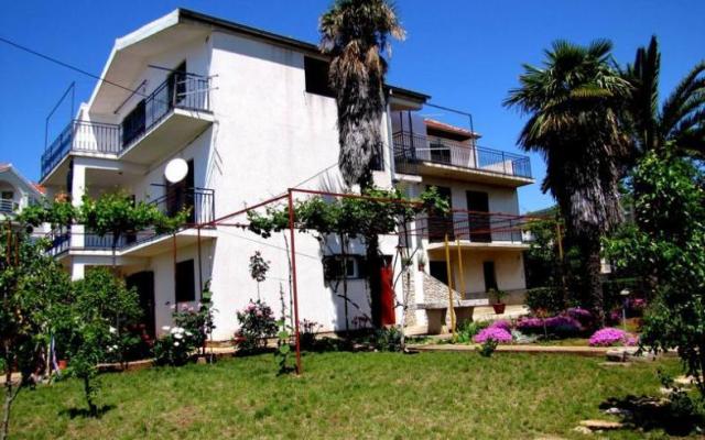 Apartmány Zvonimir – Ubytování Vodice Chorvatsko