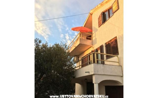 Apartmány Neptun and Jupiter – Ubytování Vodice Chorvatsko