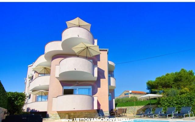 Aquarius Apartmány – Ubytování Vodice Chorvatsko