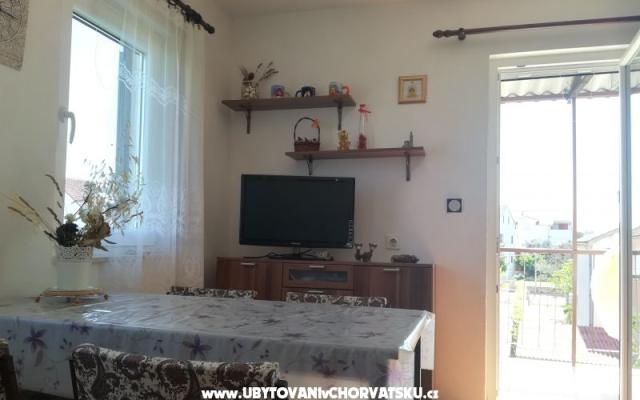 Summer Waves – Ubytování Vodice Chorvatsko