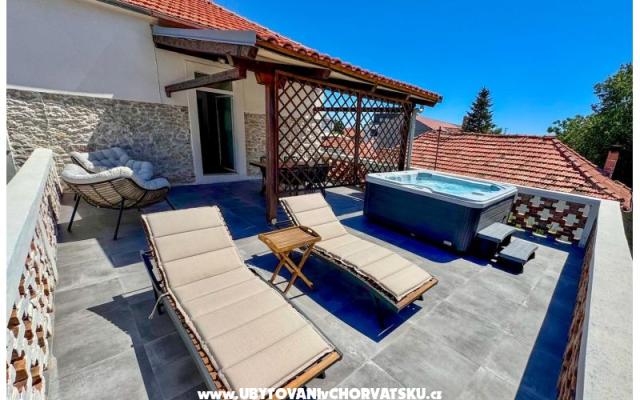 Apartmány Karuzz – Ubytování Zadar Chorvatsko