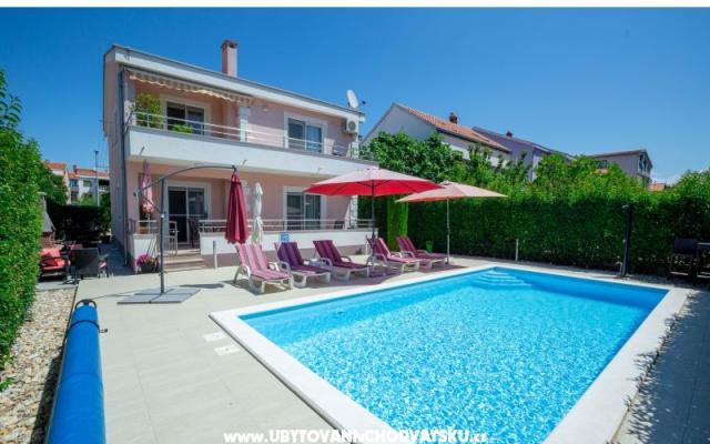 Apartmán s bazénem ViGo – Ubytování Zadar Chorvatsko