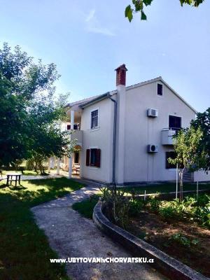 Apartmány BLUE – Ubytování Zaton Chorvatsko