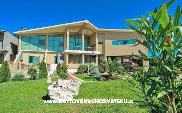 Apartmány California – Ubytování Zaton Chorvatsko