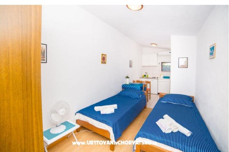 Apartmány with sea view – foto 12