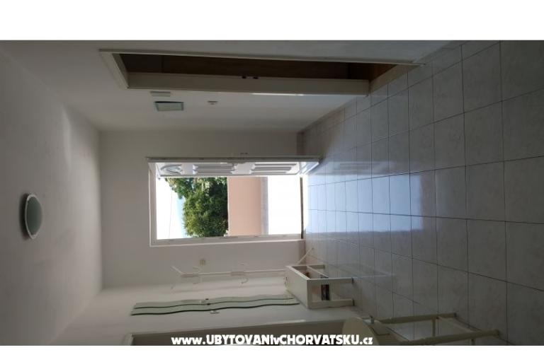 APARTMAN PAULINA/BIBINJE:4+2/STUDIO – foto 9