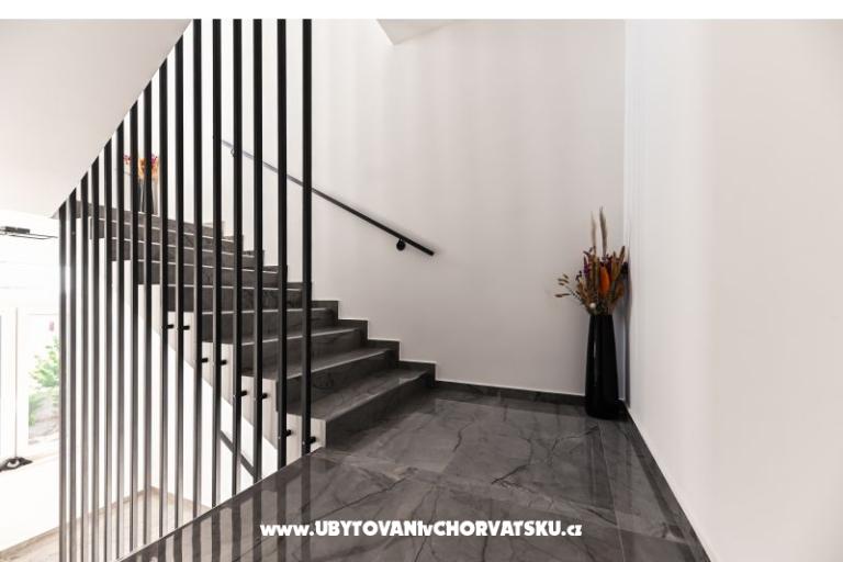 Apartmány Royal Holiday  – foto 14