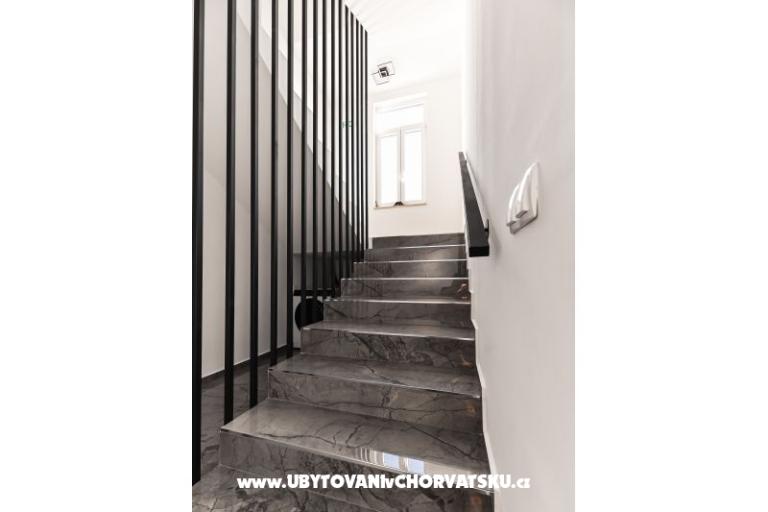 Apartmány Royal Holiday  – foto 15