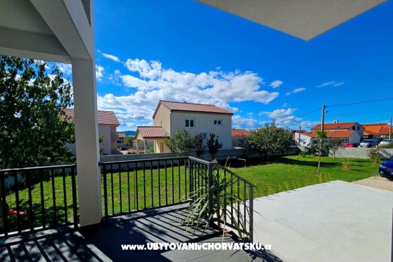 Apartmány Royal Holiday  – foto 2