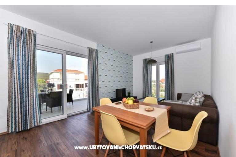 Crowonder Harbor willa u Polki – foto 11