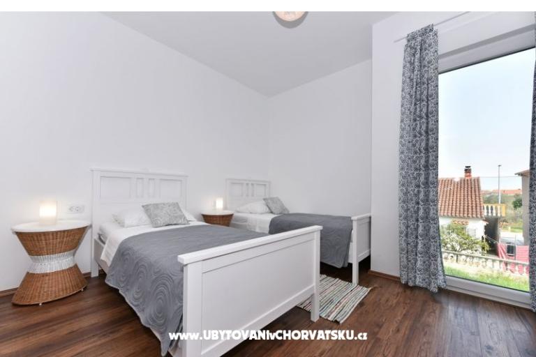 Crowonder Harbor willa u Polki – foto 17