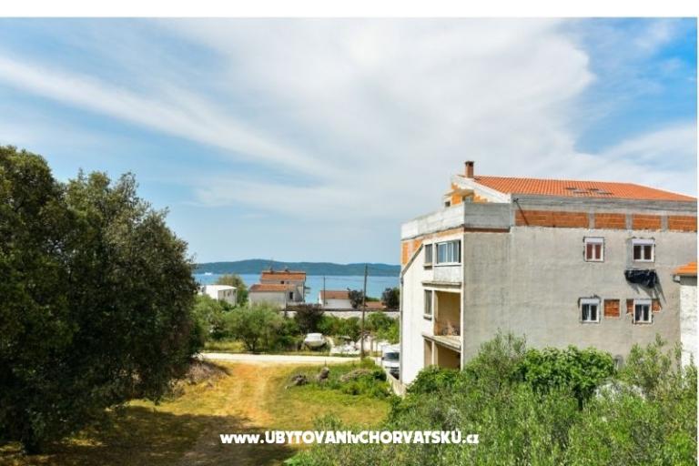 Apartmány Lovre – foto 2