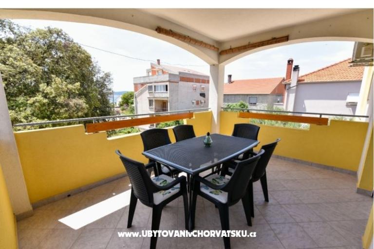 Apartmány Lovre – foto 3