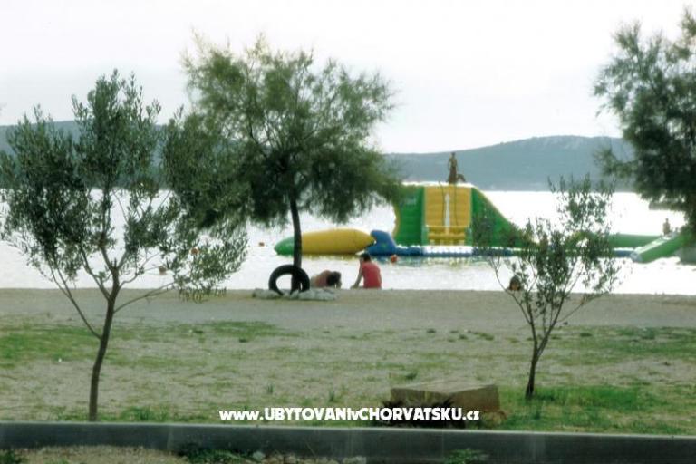 Apartmány Kvarantan i Karabatić  – foto 17