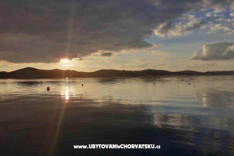 VILLA BERNARD..150 m plaža DRAŽICA – foto 35