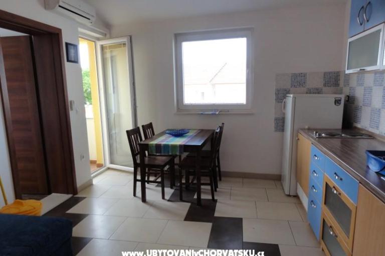 Appartmani Suzana – foto 13