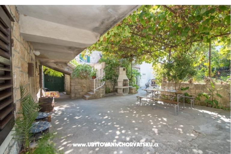 * Dvori * – foto 5