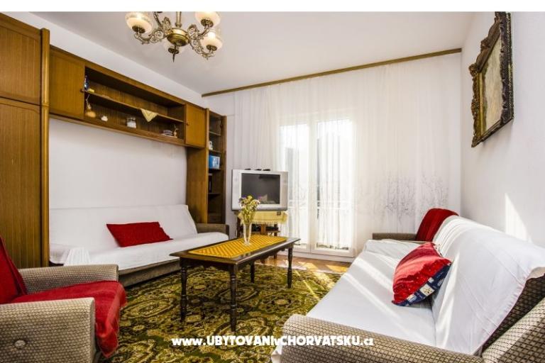 Supetar, Island Brač – foto 10