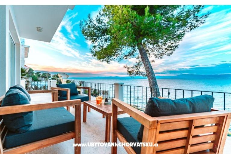 Sutivan Best Apartmány – foto 13