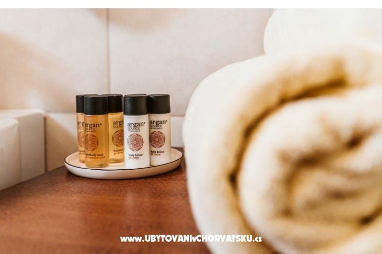 Sutivan Best Apartmány – foto 18