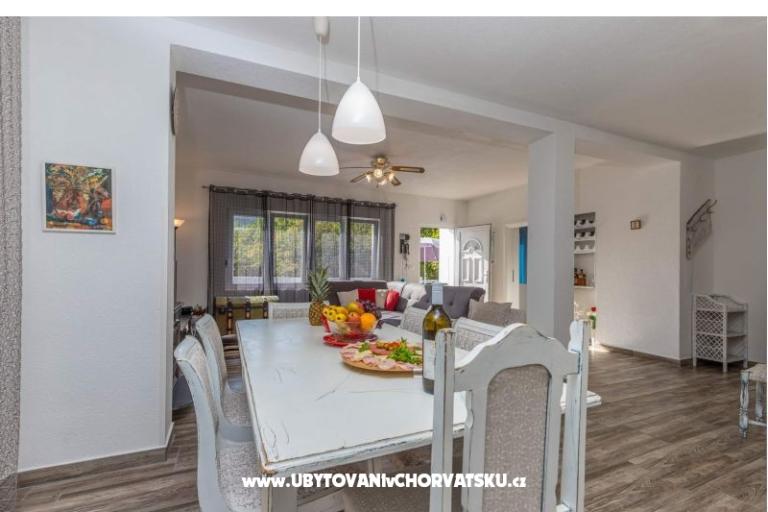 Villa Manta Crikvenica 2x apartmán – foto 14