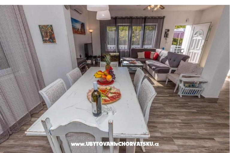 Villa Manta Crikvenica 2x apartmán – foto 16