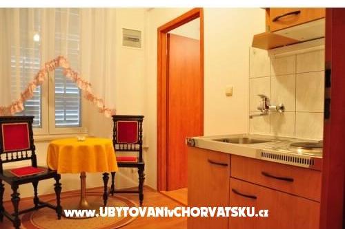 Apartmány & room Giron – foto 6