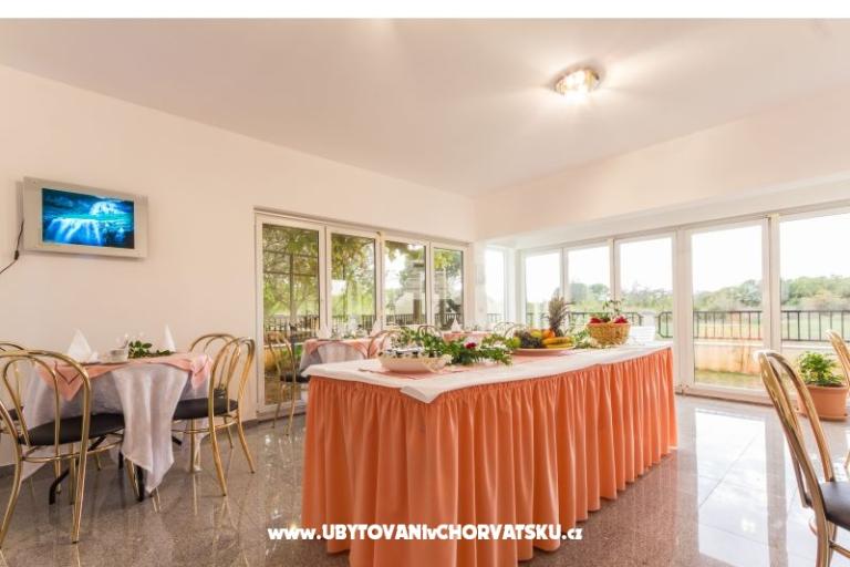 Apartmány Mihaela – foto 7