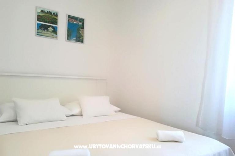 Dalmatinska kamena kuća – foto 9