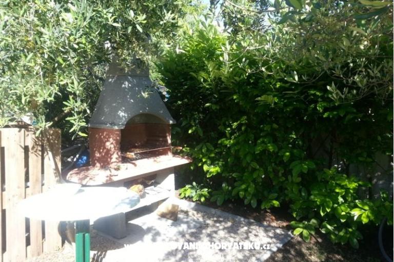 Vila Smirna 4*  s bazénem  – foto 15